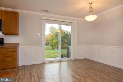 4323 White Oak Ct, Hampstead, MD 21074 photo 5