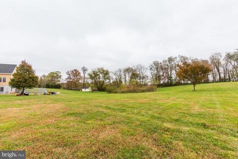6495 Sharrett Rd, Keymar, MD 21757 photo 2