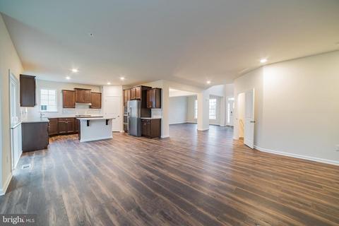 626 Stonegate Rd, Westminster, MD 21157 photo 7