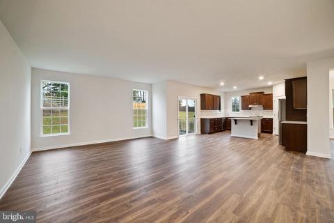 626 Stonegate Rd, Westminster, MD 21157 photo 6