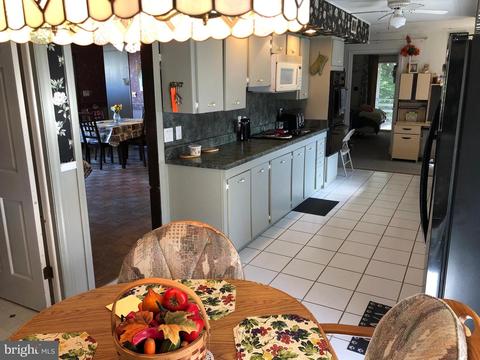 564 Marshall Dr, Westminster, MD 21157 photo 11