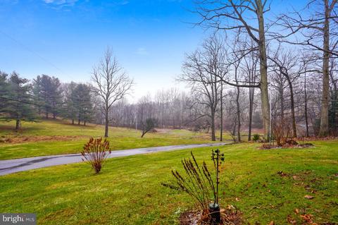 1112 Bloom Rd, Westminster, MD 21157 photo 5