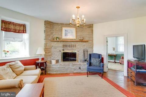 3333 Flickinger Rd, Westminster, MD 21158 photo 9
