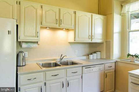 3333 Flickinger Rd, Westminster, MD 21158 photo 4
