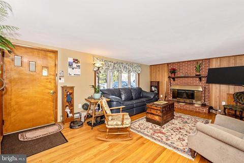 1735 Bollinger Rd, Westminster, MD 21157 photo 6