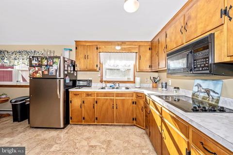 1735 Bollinger Rd, Westminster, MD 21157 photo 14