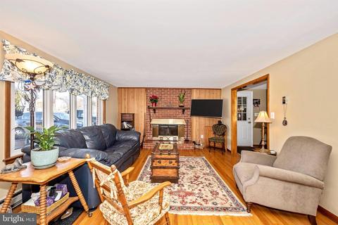 1735 Bollinger Rd, Westminster, MD 21157 photo 5