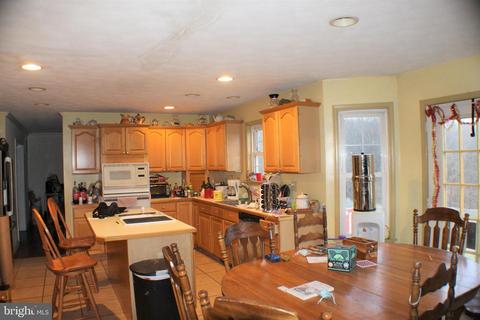 1100 Algernon Dr, Westminster, MD 21157 photo 7