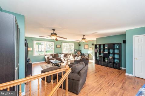 284 Rawhide Dr, Westminster, MD 21157 photo 8