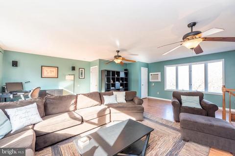 284 Rawhide Dr, Westminster, MD 21157 photo 9