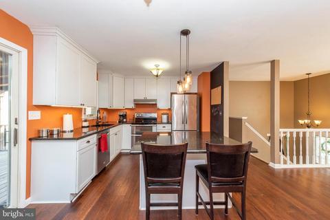 284 Rawhide Dr, Westminster, MD 21157 photo 4
