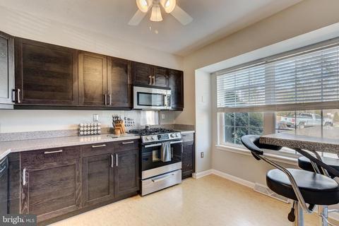 4721 Barbed Ct, Hampstead, MD 21074 photo 6