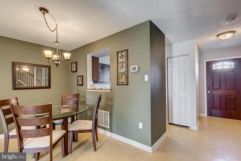 4721 Barbed Ct, Hampstead, MD 21074 photo 14