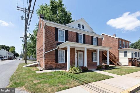 268 E Green St, Westminster, MD 21157 photo 2