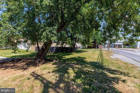 268 E Green St, Westminster, MD 21157 photo 8