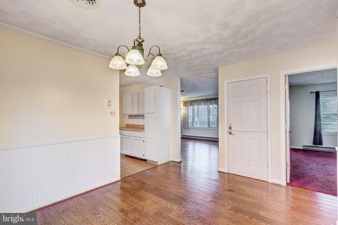 1075 Stone Rd, Westminster, MD 21158 photo 6