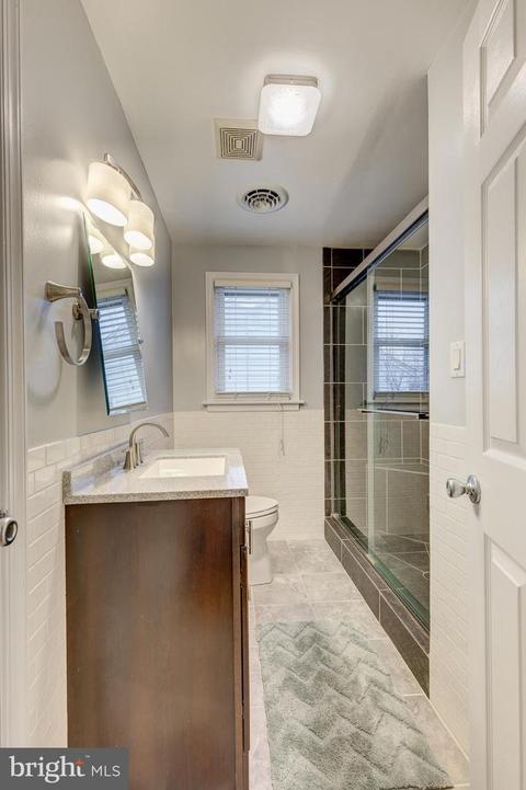 308 College Ave, New Windsor, MD 21776 photo 16
