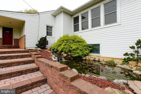 628 Stone Rd, Westminster, MD 21158 photo 2