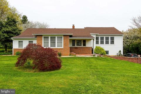 628 Stone Rd, Westminster, MD 21158 photo 1