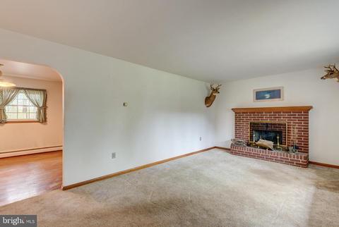 756 Stone Rd, Westminster, MD 21158 photo 5