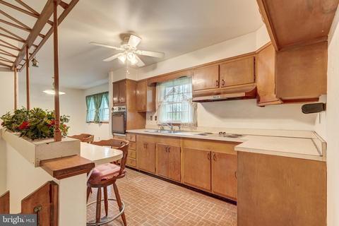 756 Stone Rd, Westminster, MD 21158 photo 12