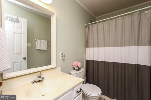 688 Windsor Dr, Westminster, MD 21158 photo 18