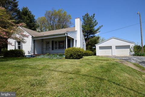 162 Hook Rd, Westminster, MD 21157 photo 2