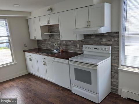 821 S Main St, Hampstead, MD 21074 photo 14
