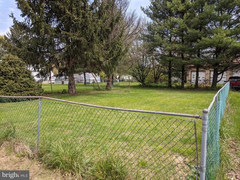 821 S Main St, Hampstead, MD 21074 photo 8