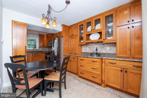 4162 Double Tree Ln, Hampstead, MD 21074 photo 9