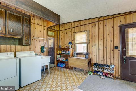 309 E Baltimore St, Taneytown, MD 21787 photo 19