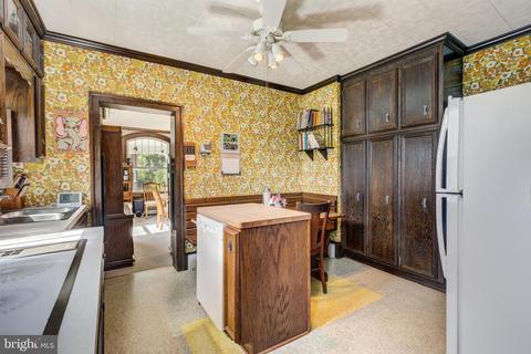 309 E Baltimore St, Taneytown, MD 21787 photo 8