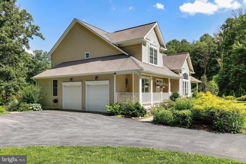 3770 Buffalo Rd, New Windsor, MD 21776 photo 3