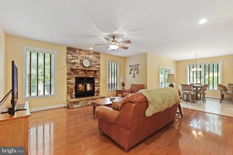 3770 Buffalo Rd, New Windsor, MD 21776 photo 12