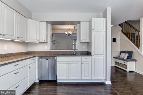 4373 Downhill Trl, Hampstead, MD 21074 photo 11