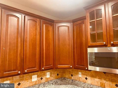 2251 Comanche Dr, Westminster, MD 21157 photo 10