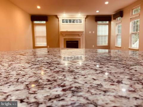 2251 Comanche Dr, Westminster, MD 21157 photo 9