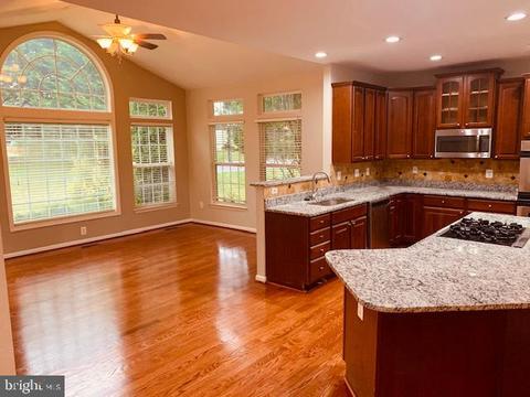 2251 Comanche Dr, Westminster, MD 21157 photo 11