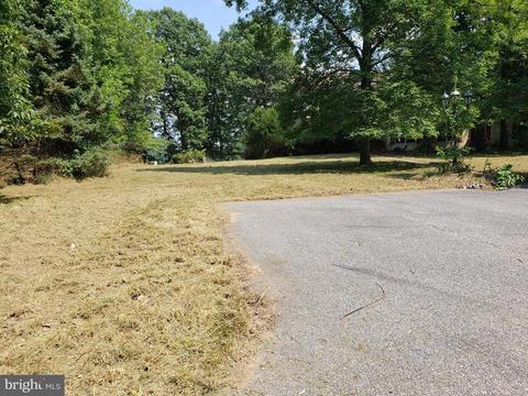 1303 Arnold Rd, Westminster, MD 21157 photo 4