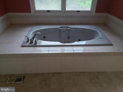 1303 Arnold Rd, Westminster, MD 21157 photo 49