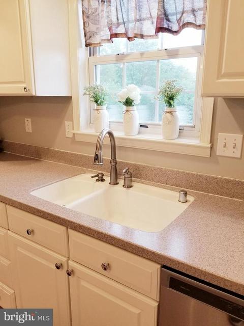 2089 Boog Rd, Hampstead, MD 21074 photo 5