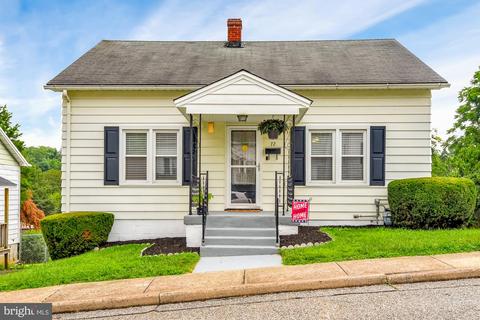 72 Sycamore St, Westminster, MD 21157 photo 1