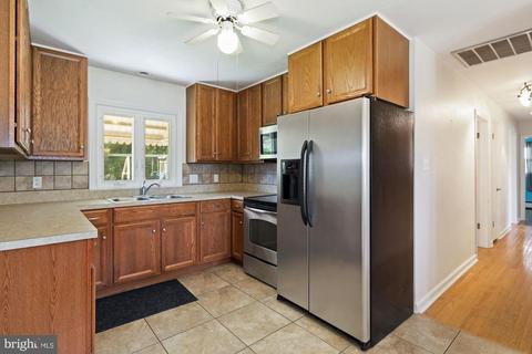 902 Clearview Ave, Hampstead, MD 21074 photo 10