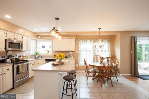 137 Sullivan Rd, Westminster, MD 21157 photo 32