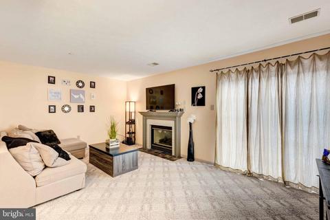643 Windsor Dr, Westminster, MD 21158 photo 17