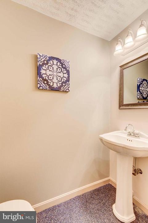 643 Windsor Dr, Westminster, MD 21158 photo 33
