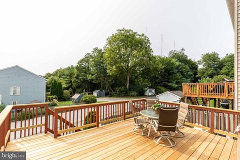 643 Windsor Dr, Westminster, MD 21158 photo 4