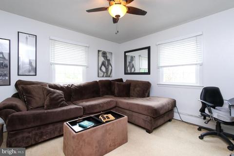 53 Sullivan Rd, Westminster, MD 21157 photo 8