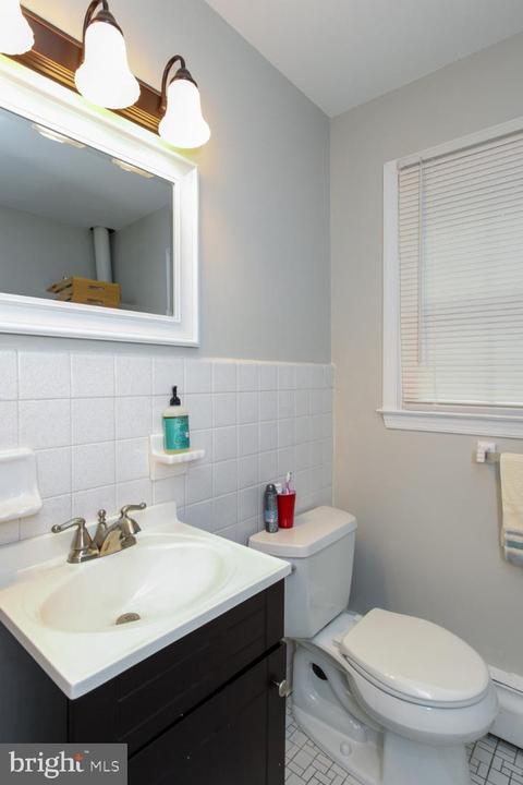 53 Sullivan Rd, Westminster, MD 21157 photo 16