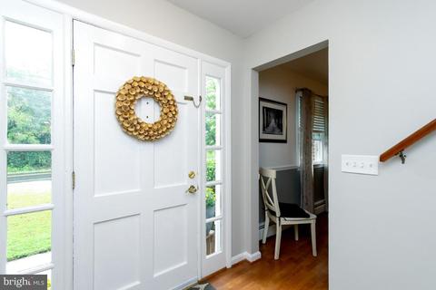 53 Sullivan Rd, Westminster, MD 21157 photo 3
